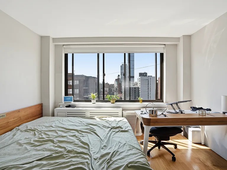 792 Columbus Ave #17F — Photo 1
