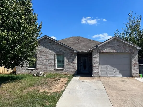 822 Amarosa Rd, Dallas, TX 75217
