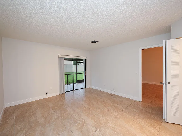 10127 Boca Bnd E #B2 — Photo 26