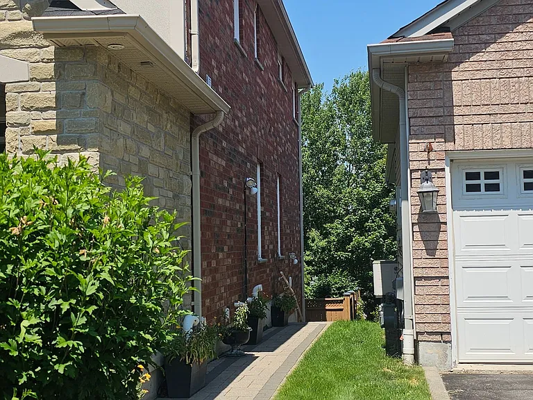 21 Oakside Dr #LOWER LEVEL — Photo 14