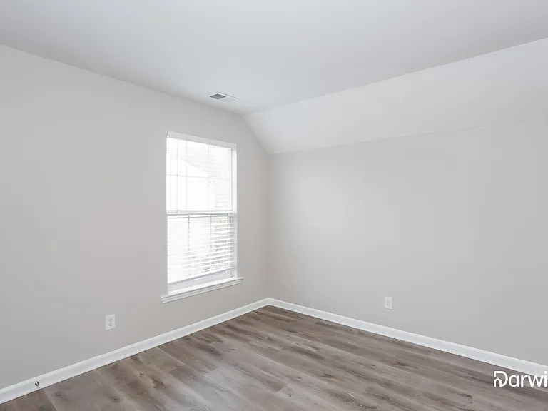10456 Roundleaf Dr — Photo 10
