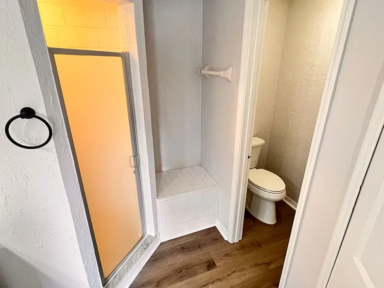 3043 Antique Oaks Cir #170 — Photo 32