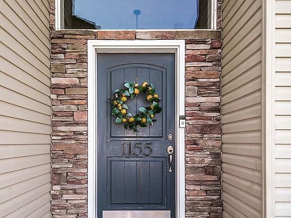3rd image of 1155 Arrow Point Ln