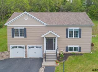 37 Fonda Rd, Waterford, NY 12188
