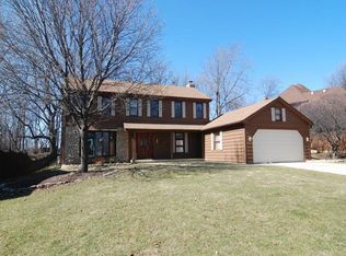 308 Patricia Ln, Bartlett, IL