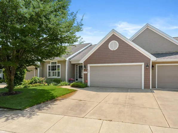 2165 Gray Oak Cv, Portage, MI 49024