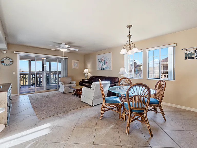 608 Ocean Marina Dr — Photo 19