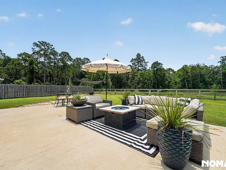 1008 Enclave Cir — Photo 35