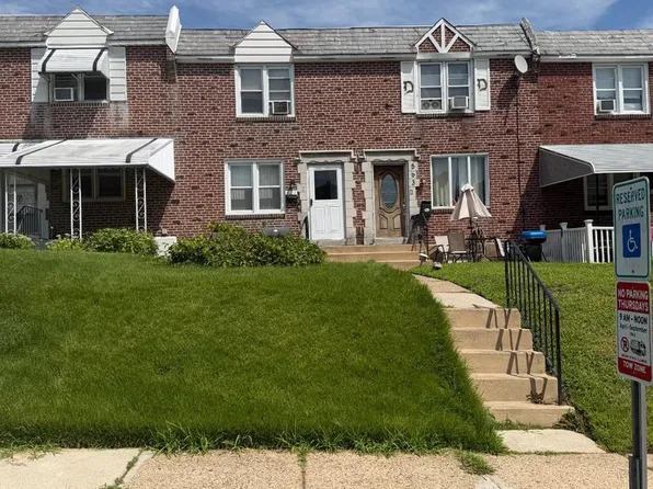 561 S 3rd St, Darby, PA 19023