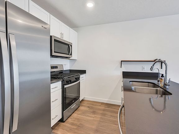 5th image of 3892 S Buckland Dr