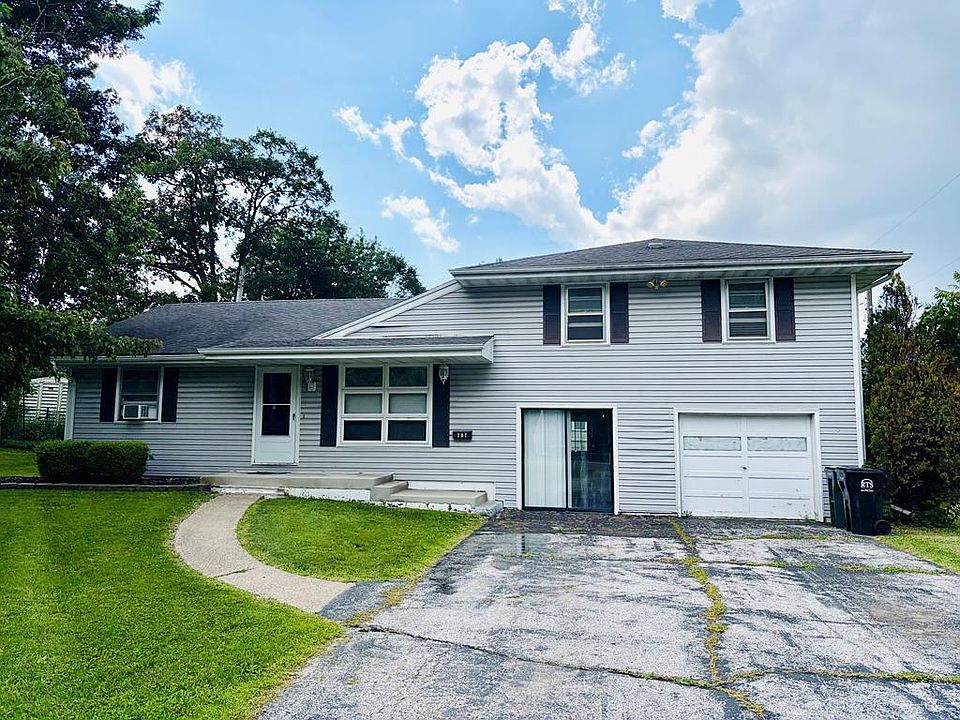 1st image of 202 S Cottage Grove Ave