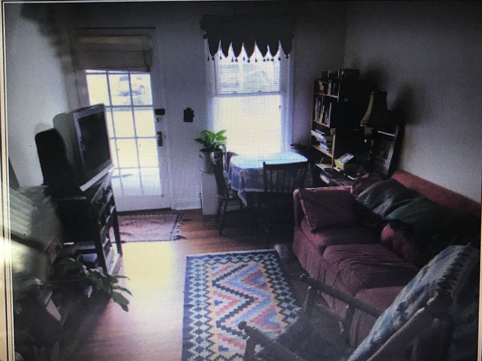 2nd image of 94 Bruce Park Ave
