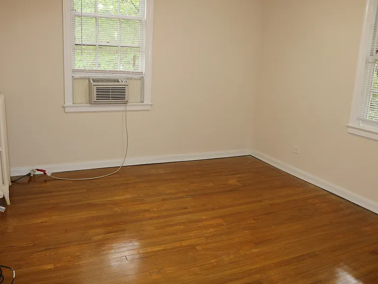 2827 Thornhill Rd — Photo 46