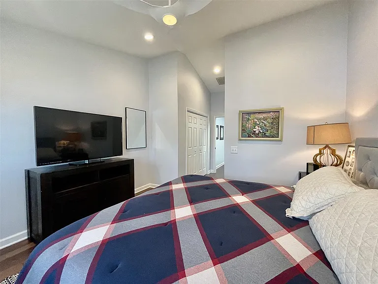 7 Lake Pinehurst Villas Rd — Photo 28