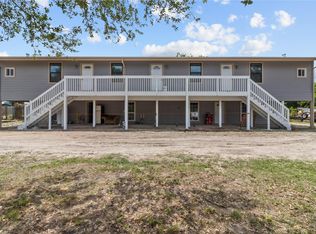 316 20th St #C, Dickinson, TX 77539