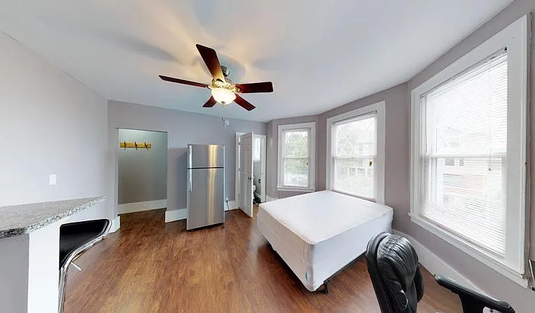 113 Comstock Ave #6 — Photo 2