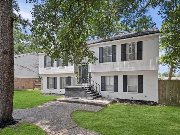 2715 Wood River Dr, Spring, TX 77373