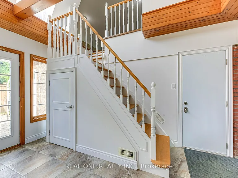 308 Morrison Rd — Photo 24