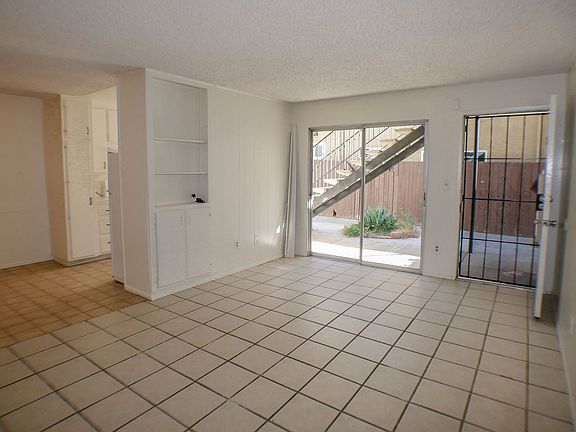 2nd image of 4079 42nd St Unit 2