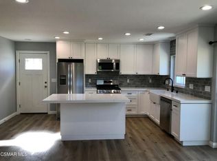 2861 N Sirius St, Thousand Oaks, CA 91360