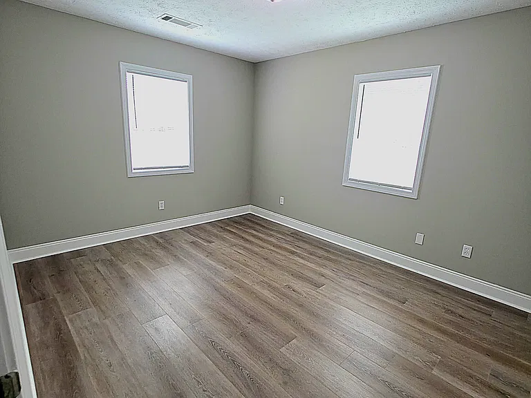 259 Westchester Cir #1 — Photo 7