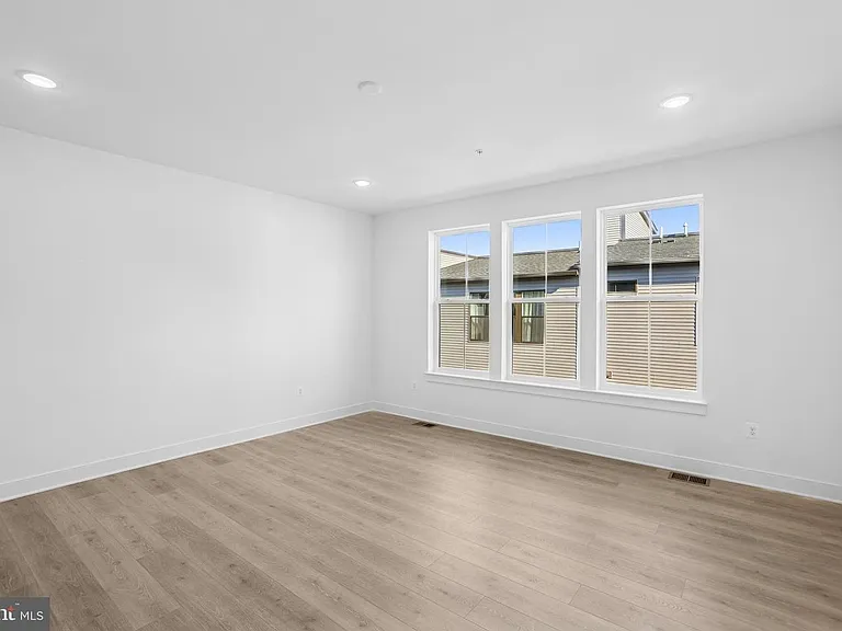 118B Locke St #B — Photo 26