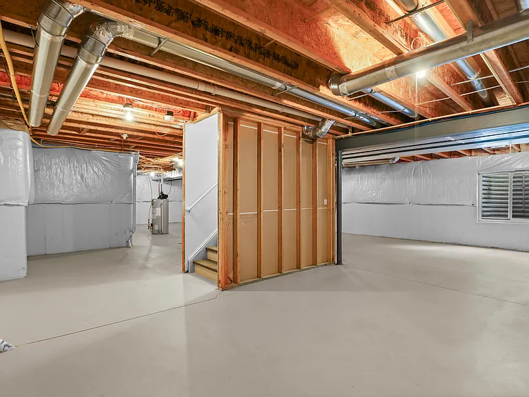 24303 Saybrook Ct — Photo 38