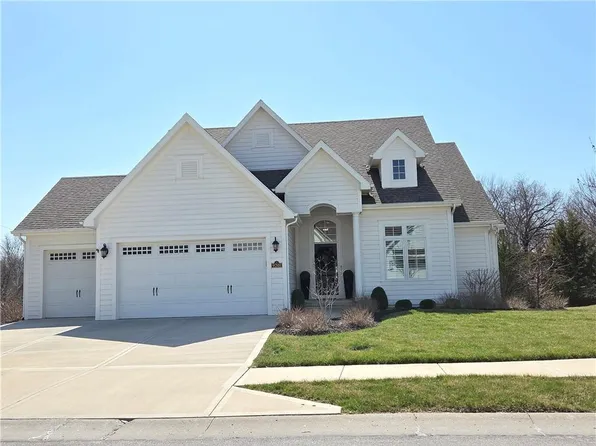 9201 Lime Stone Rd, Parkville, MO 64152