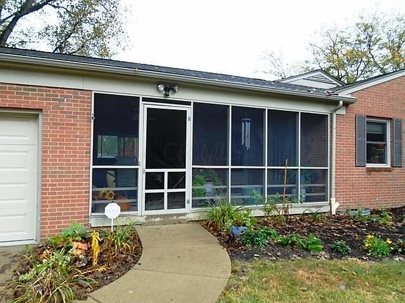 2nd image of 6255 Cherry Hill Dr
