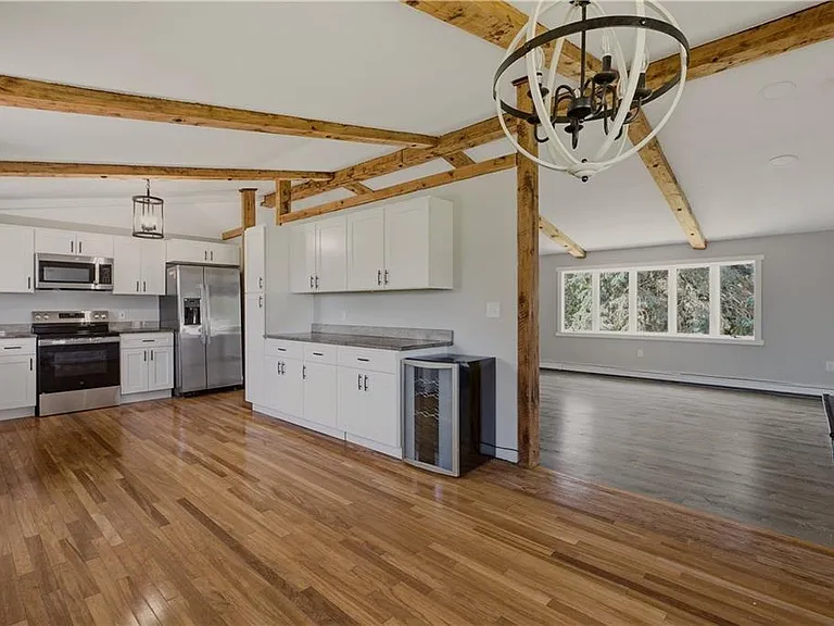 49 Dexter St — Photo 10