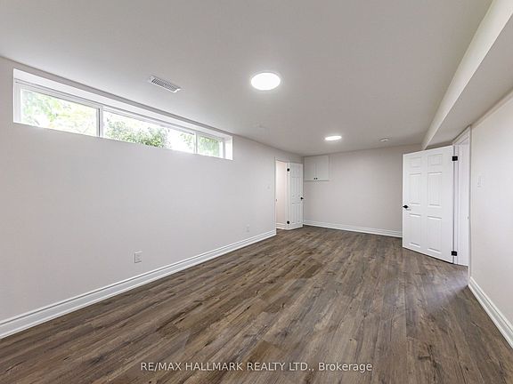 4th image of 6 Paloma Pl