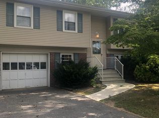 585 Pennsylvania Ave, Brick, NJ 08724