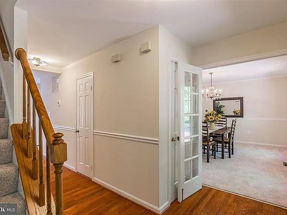 4th image of 14835 Honor Ct