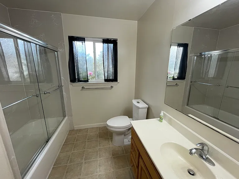 2435 Saint Mark Ave — Photo 10