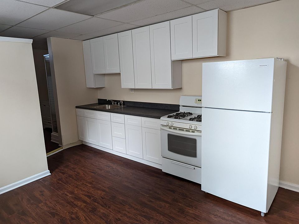 1st image of 6350 N Wayne Ave #G003