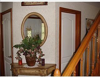 2nd image of 307 Hillcrest Dr