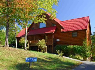 1523 Turkey Valley Ln, Sevierville, TN 37862