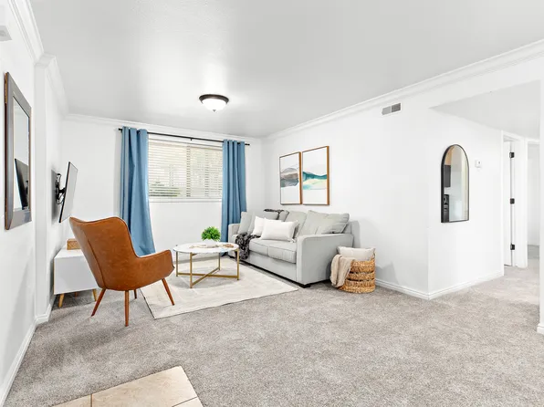 5750 S 900 E APT 4, Salt Lake City, UT 84121