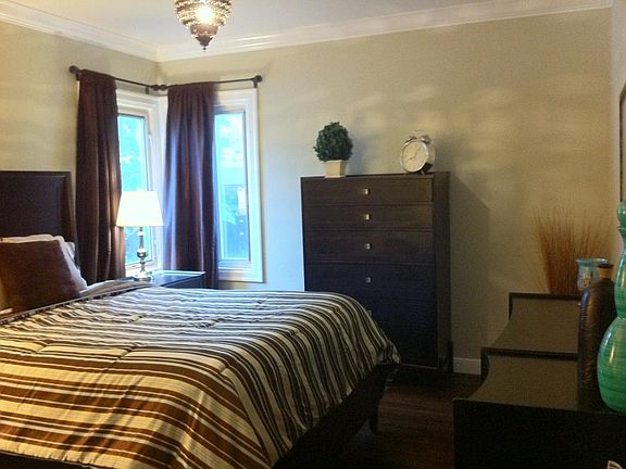1 of 3 Bedrooms
