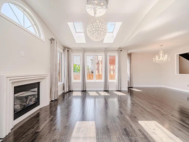 15 Military Ct — Photo 9