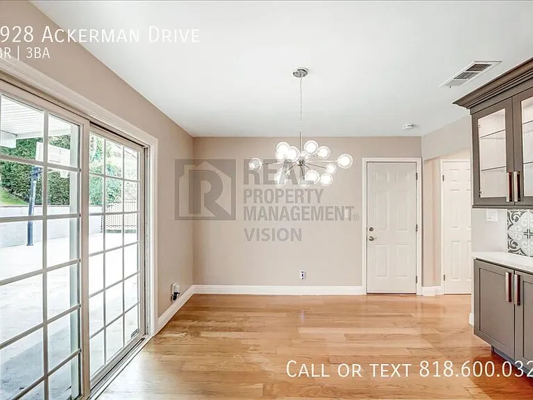 3928 Ackerman Dr — Photo 17