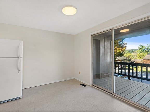 4th image of 101 Cedar Hill Dr #57B425147