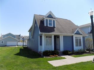 410 Bascule Dr, Lorain, OH 44052
