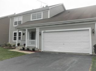 1276 Chesterfield Ln, Grayslake, IL 60030