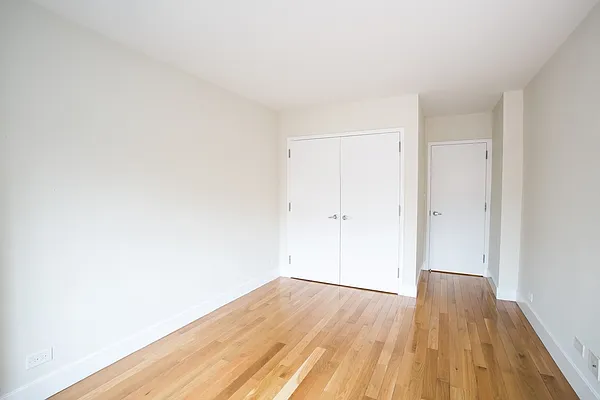 Rented by Stonehenge NYC LLC | media 6