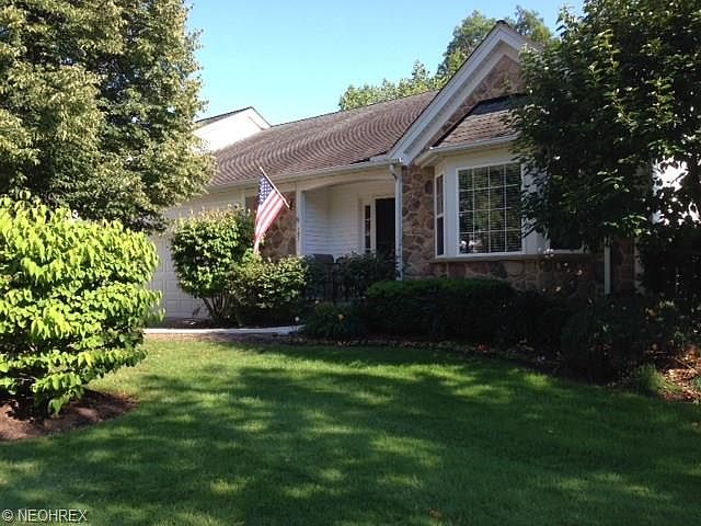 1st image of 151 Stonebrooke Oval #60
