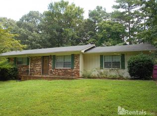 2017 Chestnut Log Dr, Lithia Springs, GA 30122