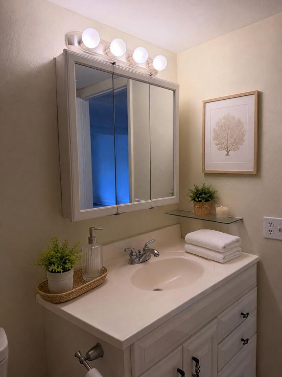 1245 S Flagler Ave APT 303, photo 9