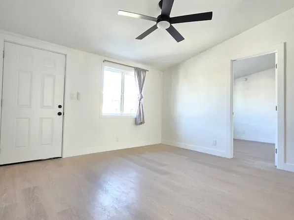 609 W E St Unit 2, Wilmington, CA 90744