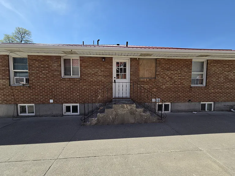352 I St — Photo 5
